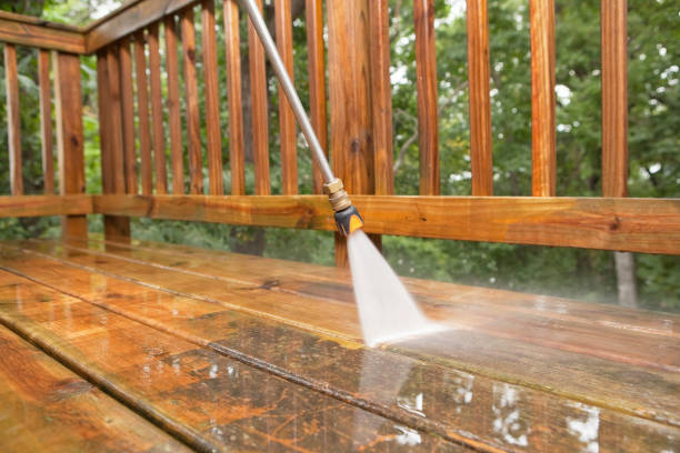 Best Driveway Pressure Washing  in Mechanicstown, NY